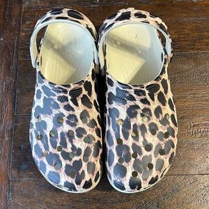 Leopard print Croc clogs